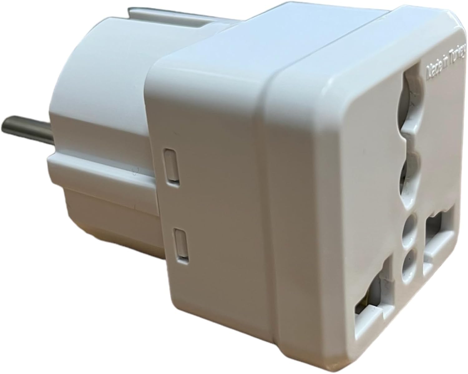 Evrensel Adaptör – Seyahat Fişi Dönüştürücü, İngiliz ve Amerikan Fişli Cihazlar için, AB Tipi Priz Uyumu, 250V 16A, Beyaz – 1 Adet