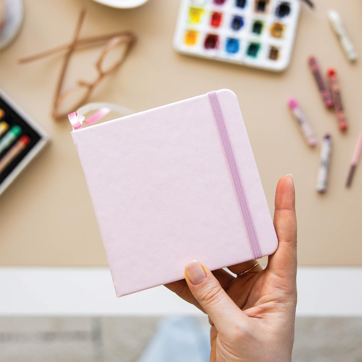 12x12 cm Sert Kapak 80 Yaprak 140 gr. Eskiz Defteri - Book - Pembe