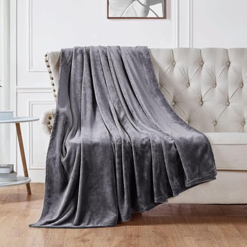 Düz Renk Battaniye, 200x230cm peluş flanel kumaş, 280GSM mikrofiber yapısı ile yumuşak doku, yatak koltuk ve kamp için hafif sıcak tutan örtü, seyahat dostu nefes alabilir ev hediyesi - Görsel 3