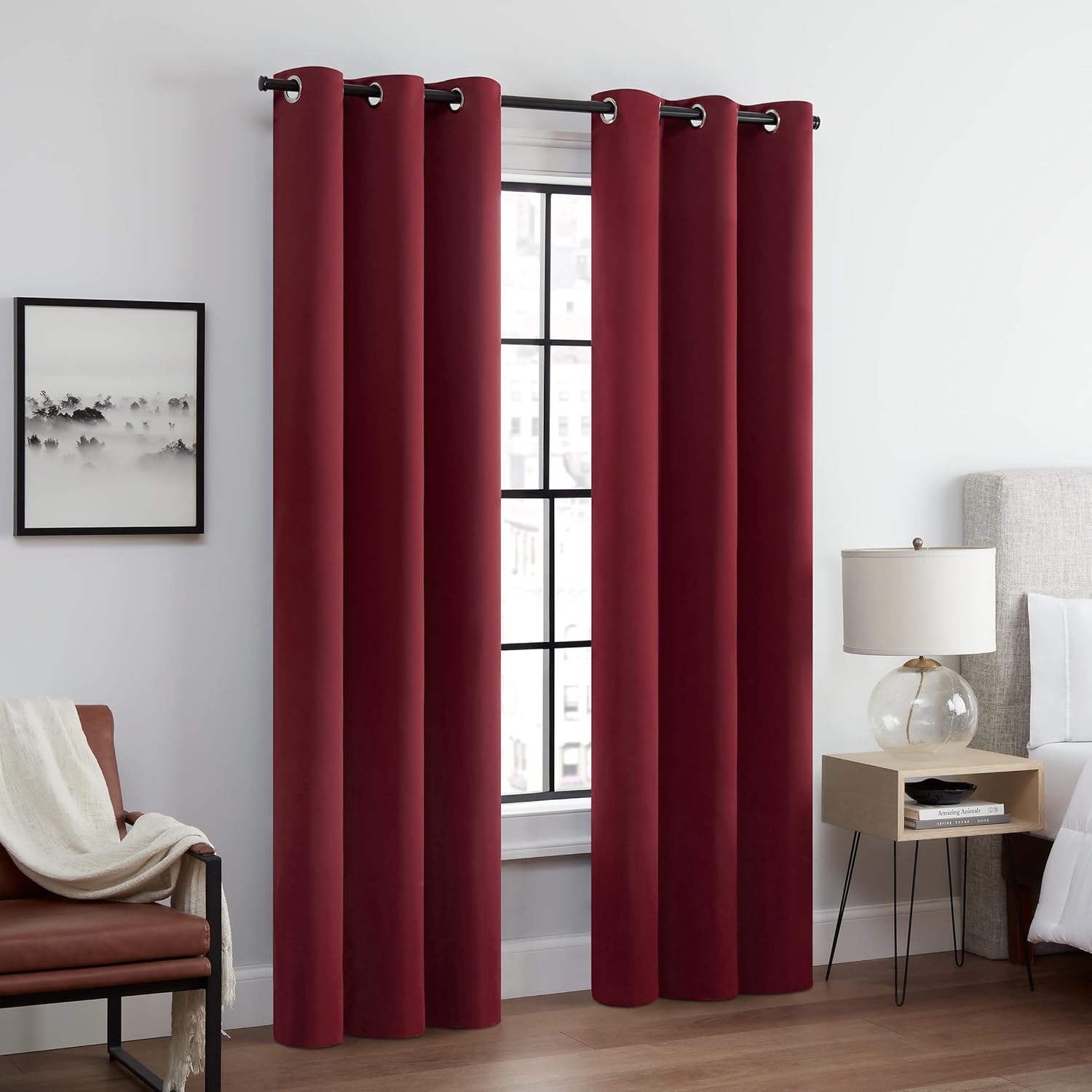 Alternative view of Andover Düz Üçlü Dokuma Termal Karartma Halkalı Yatak Odası için Perde (2 Panel), 106,68 cm x 274,32 cm, Kırmızı