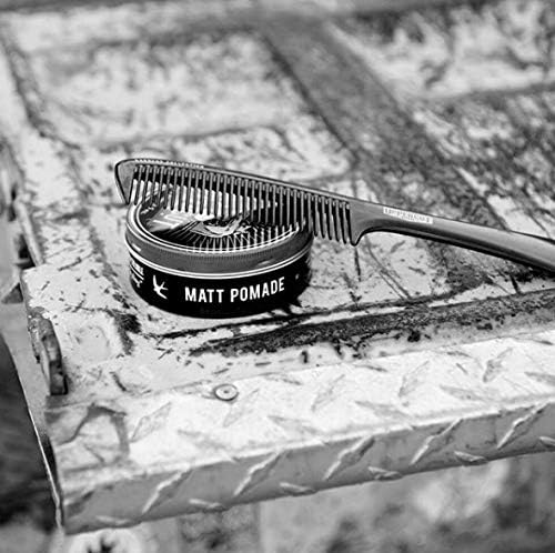 Uppercut Deluxe CT9 Styling Comb, erkekler için düz saplı tarak, hassas ve kontrollü şekillendirme için ideal, orta uzunluktaki ila uzun saçlar için