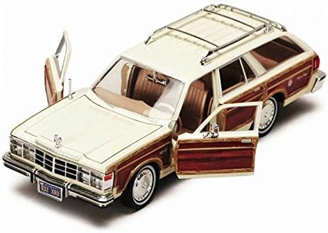 1:24 1979 CHRYSLER LEBARON TOWN & COUNTRY
