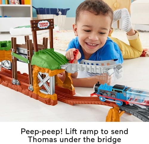 Alternative view of THOMAS & FRIENDS ve Arkadaşları Yürüyen Köprü Tren Seti, Okul Öncesi Çağdaki Çocuklar İçin Motorlu Tren İçeren Oyun Seti GHK84