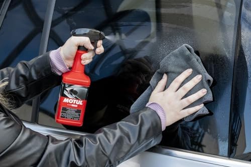 Motul Glass Clean Cam Temizleyici 500 ml
