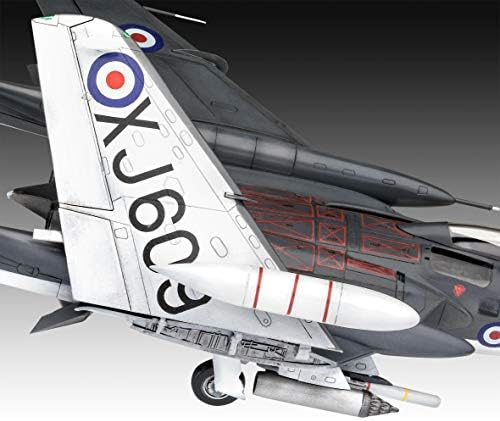 Alternative view of 63866 Sea FAW 2 70. Yıl Dönümü Model Seti 1:72 Ölçek