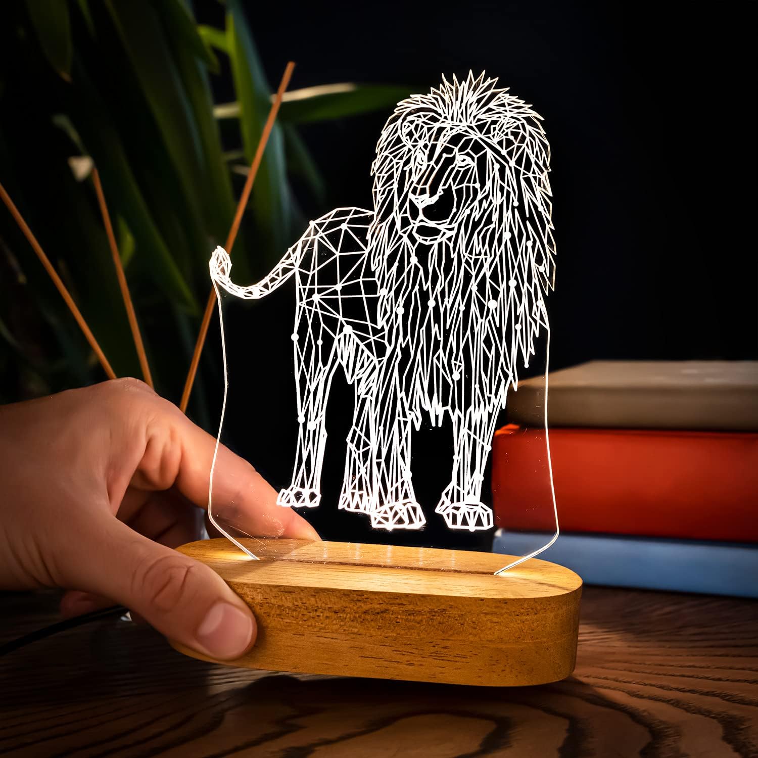 Alternative view of Geometrik Aslan Tasarımlı 3d Led Gece Lambası