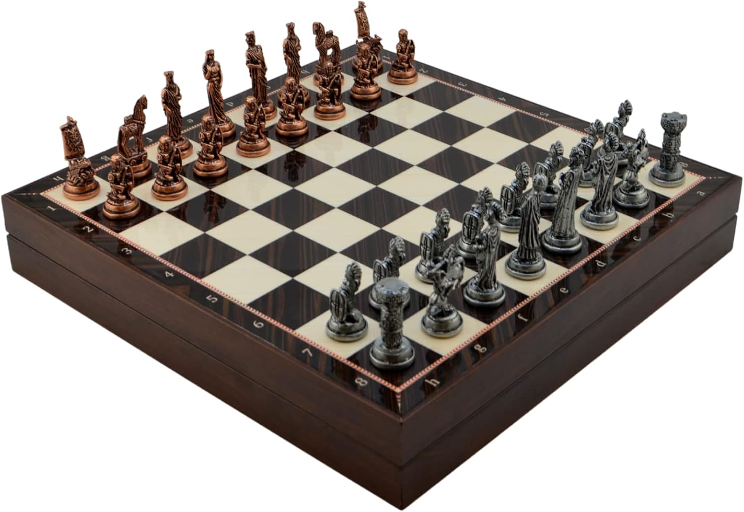 Orta Boy Metal -Sparta Satranç Takımı Antik ve Ceviz Desenli Sandıklı MDF Tahtası (36x36x6 cm.)