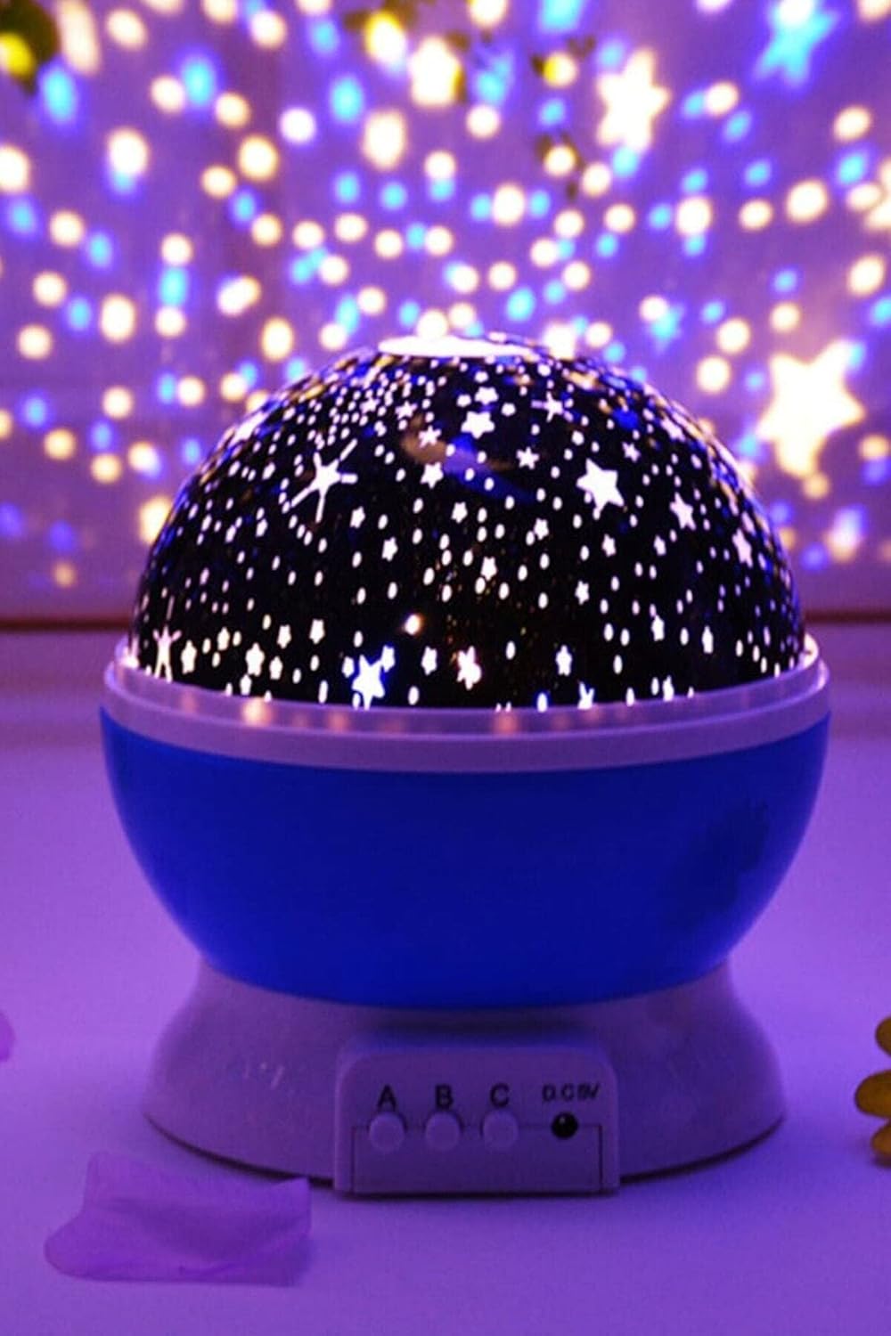 Alternative view of Renkli ve Dönen Star Projeksiyon Gece Lambası Kapaklı