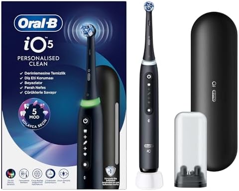 Oral-B iO5 Mat Siyah Şarjlı/Elektrikli Diş Fırçası, 1 Fırça Başlığı, Uzun Ömürlü Pil, Premium Seyahat Kabı