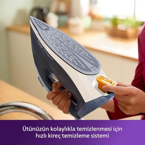 Alternative view of 7000 Serisi Buharlı Ütü - 2800W, SteamGlide Plus Taban, 250 g Güçlendirme, 50 g/dk Sürekli Buhar, Otomatik Kapanma, Hızlı Kireç Temizleme (DST7030/20)
