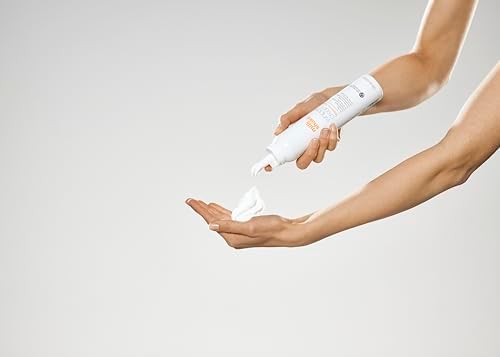 MILK SHAKE CONDITIONER WHIPPED 200 ML TÜM SAÇ TİPLERİ İÇİN DURULANMAYAN BAKIM KÖPÜĞÜ