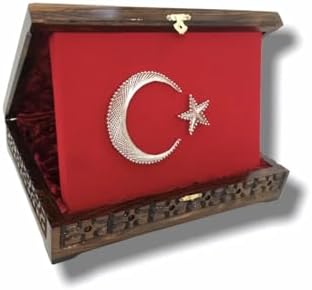Maraş Oyma Hakiki Ceviz Ağacından El Işçiliği Oyma Sanatı Hediyelik Türk Bayraklı Plaket Ve Kutusu
