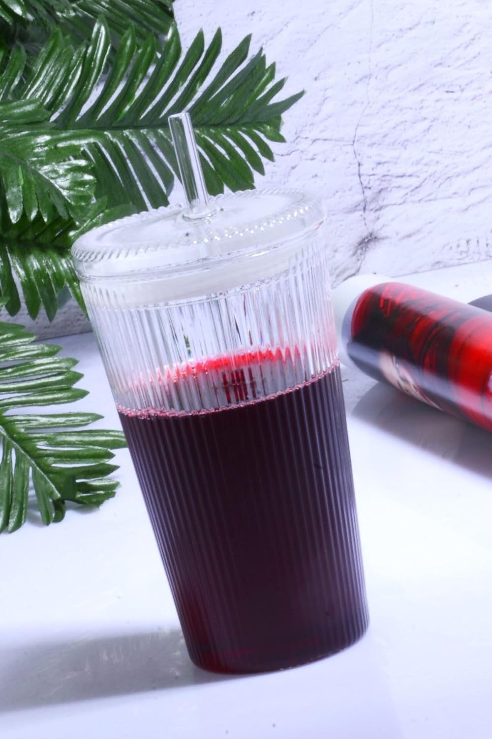 Alternative view of Porselen Diyarı Cam Pipetli Çizgili Kapaklı Özel Tasarım Cam Limonata ve Meşrubat Bardağı ŞEFFAF
