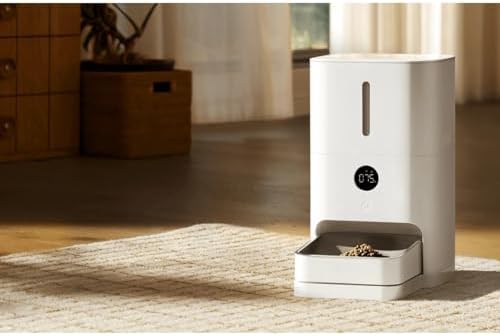 Alternative view of Pet Feeder 2