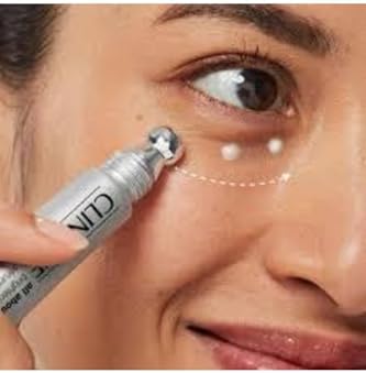 Alternative view of CLINIQUE All About Eyes Göz Çevresini Aydınlatmaya Yardımcı Göz Serumu 10 ml