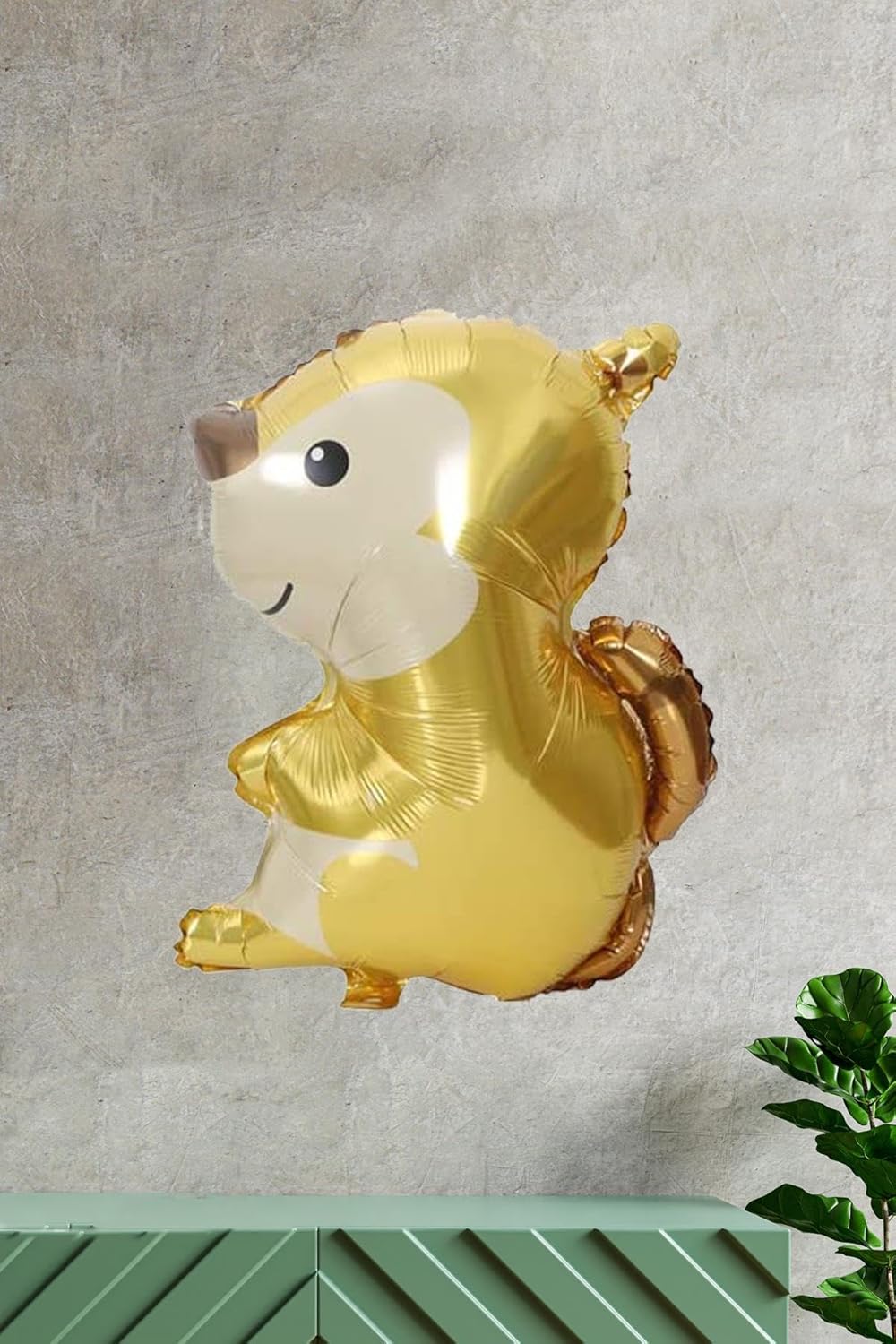 Alternative view of Sincap Şeklinde Folyo Balon Woodland Konsept Doğum Günü Balonları