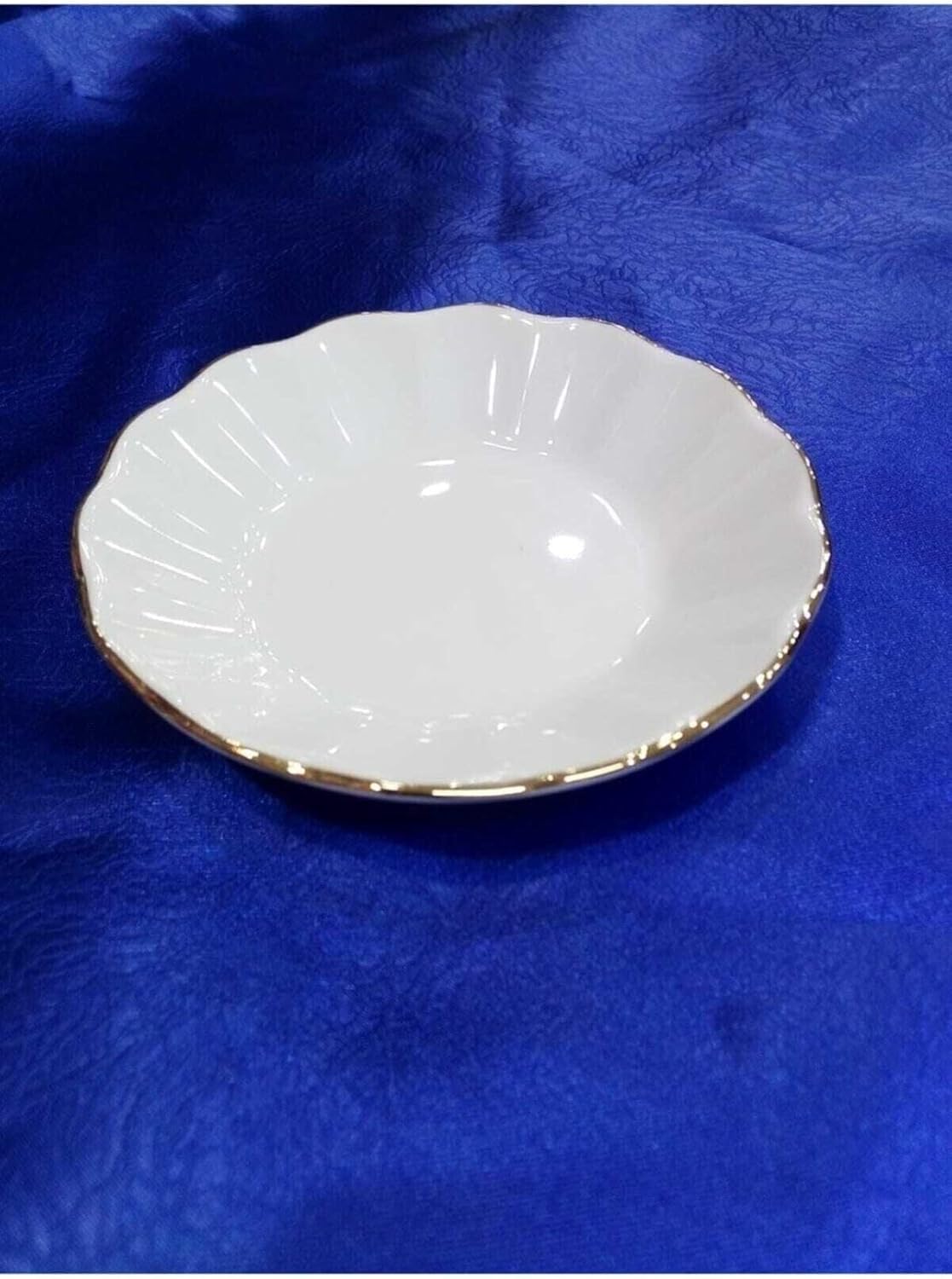 Alternative view of 6'lı Yaldızlı Porselen Çay Tabağı PORLANDYALDIZLICAYTABAK