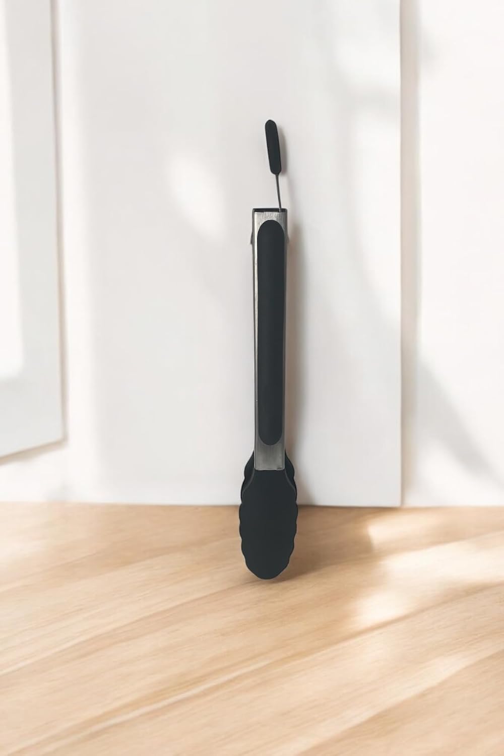 Alternative view of Silikon Servis Yemek Maşası - 23Cm