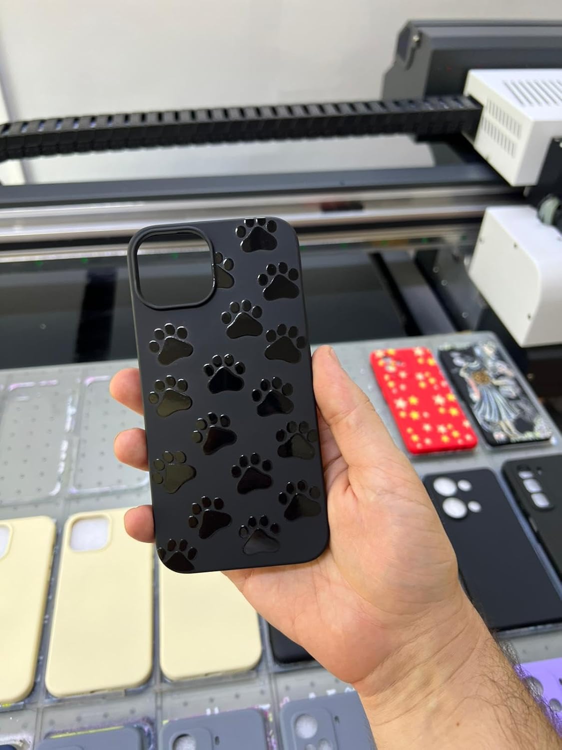 Alternative view of Özel Tasarım Siyah Patiler Yumuşak Silikon Telefon Kılıfı (11)