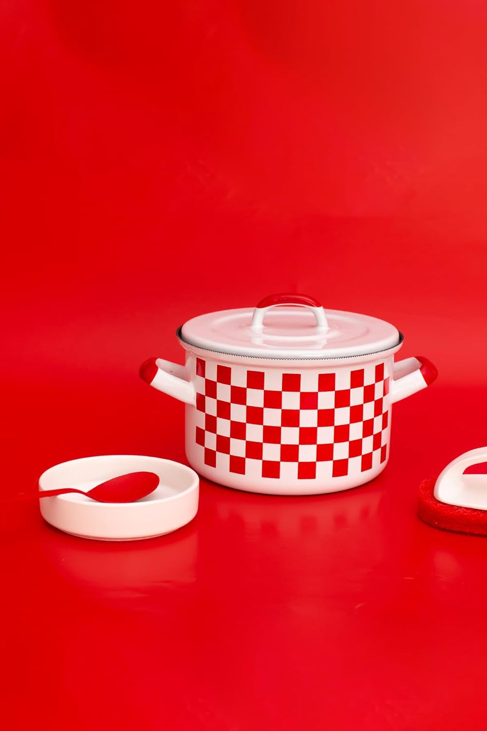 Alternative view of Rainpot Tencere,Checkers