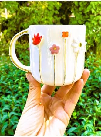 Alternative view of Wonders 24 Ayar Altın Detaylı Ilkbahar Çiçek Kabartmalı 450 Ml El Yapımı Mug Spring Flower