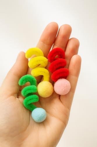 Kedi Oyuncak Seti Peluş Toplar ve Spiralli Renkli Oyun Oyuncakları Av İçgüdüsünü Destekleyen Hafif Etkileşimli Kedi Eğlence Seti