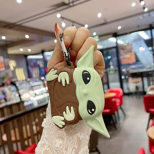 AirPods Pro 3. Nesil Uyumlu Figürlü Darbe Emici ve Koruyucu Silikon Kulaklık Kılıfı (Baby Yoda)