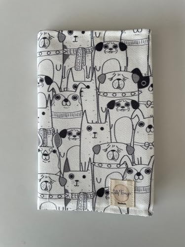 Lily Tongo, Küçük Boy Kitap Kılıfı Leke Tutmaz Yıkanabilir 22 X 15,5 Cm Dk