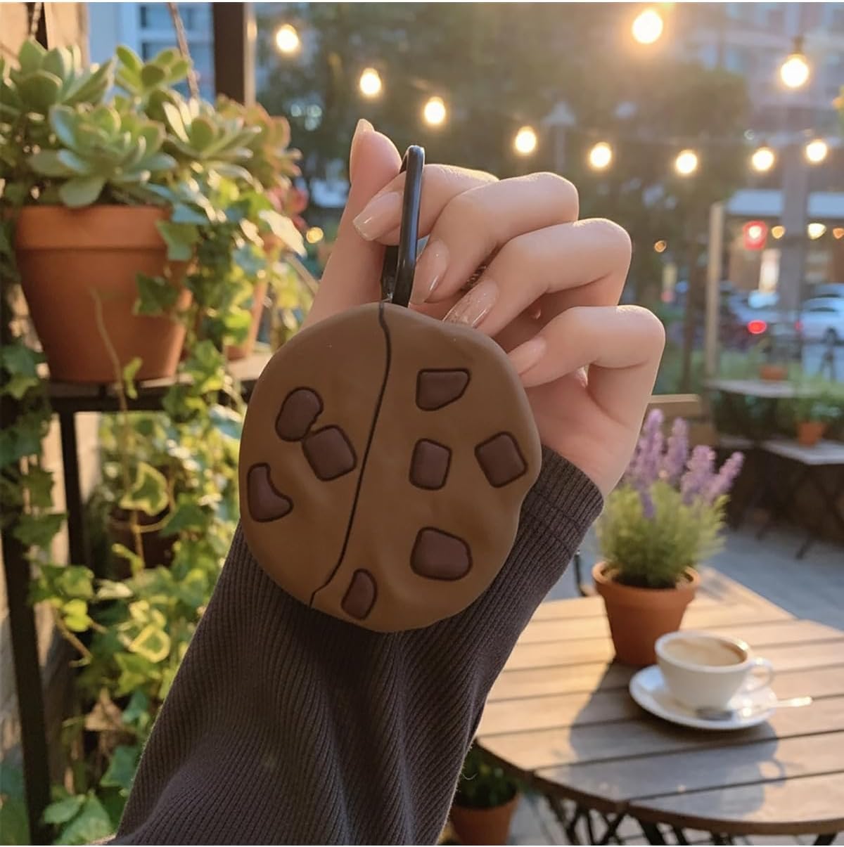 Alternative view of Galaxy Buds 3 Pro Kılıf Karakter Figürlü Kurabiye Koyu Kahverengi, 87005677
