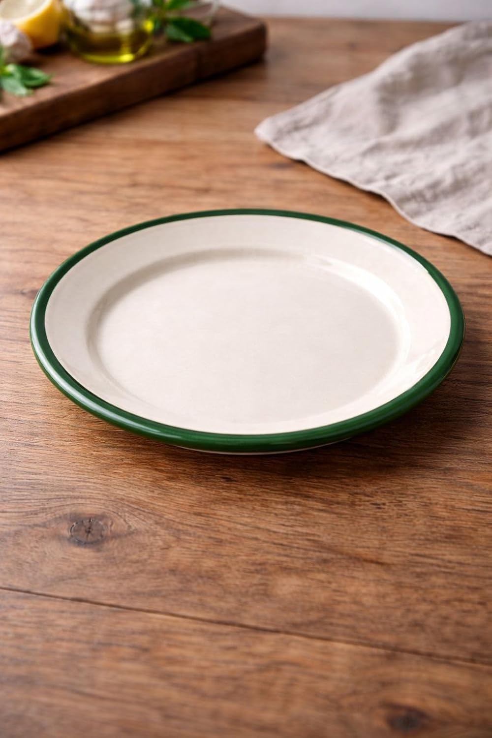 4'lü Servis Tabağı Seti - 25 cm Krem Renkli Yeşil Kenarlı Yemek Tabağı Takımı - Retro Nostaljik Tasarım, Dayanıklı ve Sağlıklı Mutfak Gereçleri - Kamp ve Ev Kullanımına Uygun
