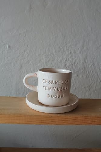 Seramik Kahve Fincanı Tabağı Seti, Efsaneler Temmuzda Doğar Yazılı, Krem Renk, El Yapımı Tasarım