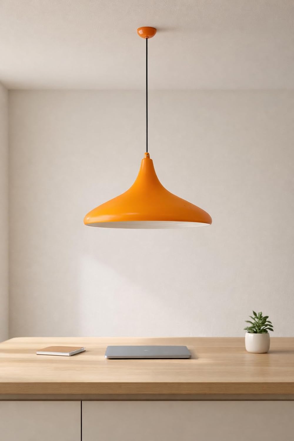 Modern Turuncu Sarkıt Lamba – Minimalist Tavan Aydınlatma, Metal Pendant Light, Yemek Masası & Salon İçin Dekoratif Avize, İskandinav Stil