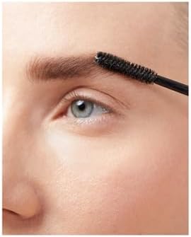 Alternative view of - Ref Frizz Tamer 20 Ml Elektriklenen, Uçuşan Saç Ve Kaşlar Için Sabitleyici Bakım Kremi