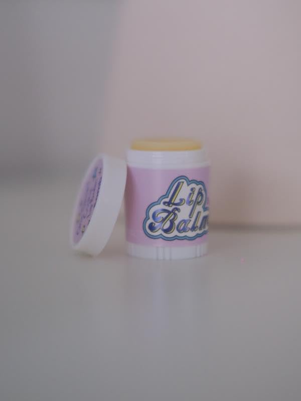 Bomb Cosmetics One Smart Cookie Dudak Kremi 4,5g