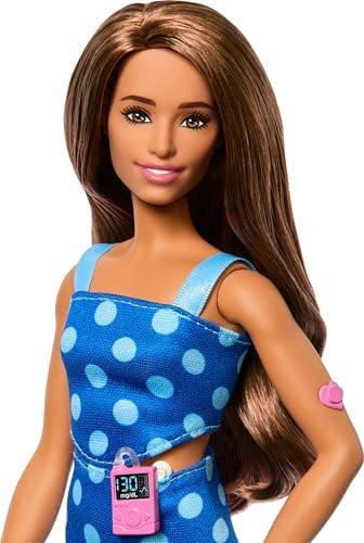 Puantiyeli kıyafeti ve aksesuarlarıyla tip 1 diyabeti olan Fashionistas bebek, HYT97