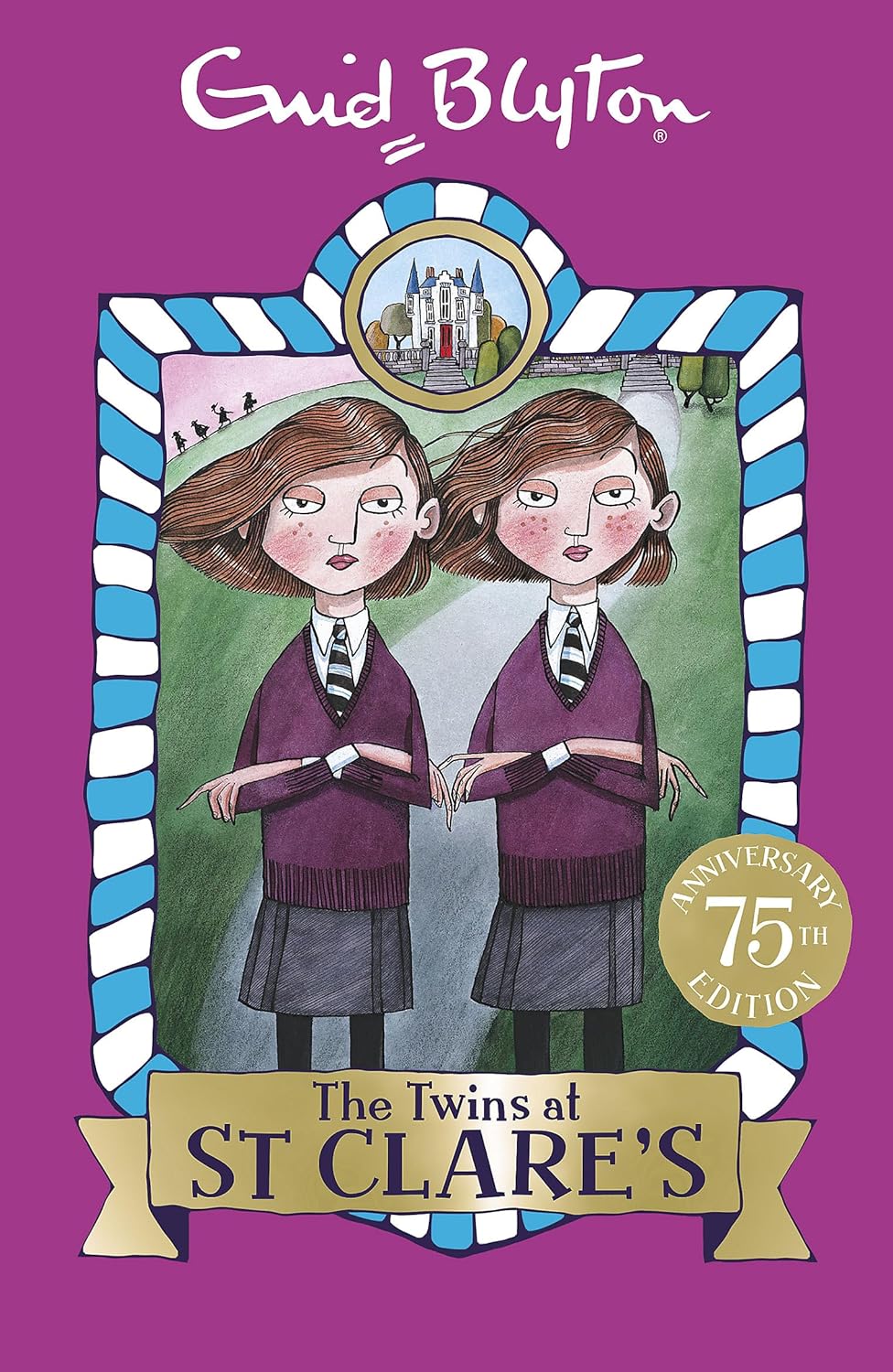 The Twins at St Clare's: Book 1 (Kapak değişebilir)