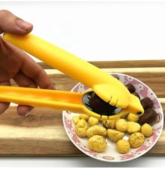 Alternative view of 1 Adet Yeni Tasarım Ergonomik Paslanmaz Çelik Hazneli Kestane Kesici,Sarı