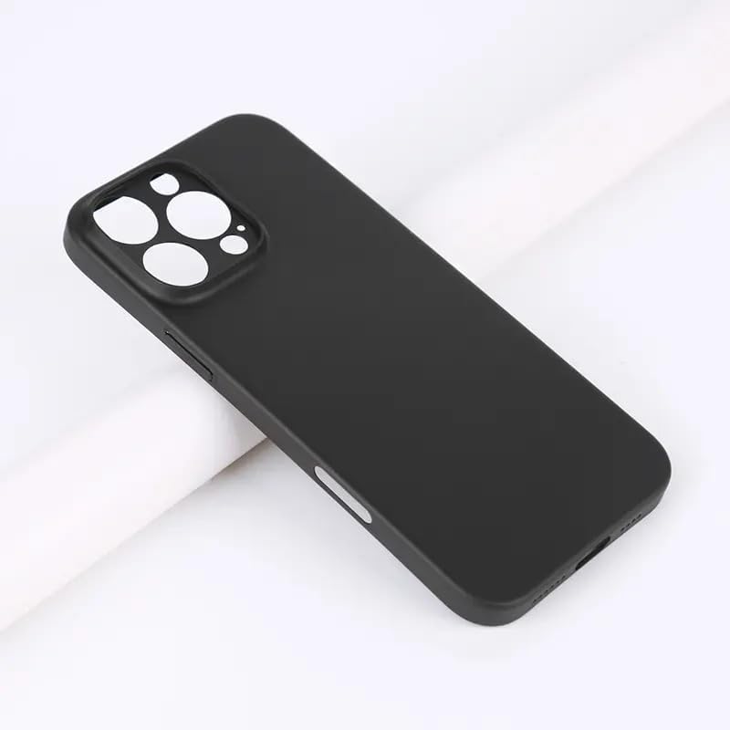 & AKSESUAR iPhone ile Uyumlu First Silikon Kılıf İnce Yapılı Mat Dış Yüzeyli Tam Koruma Sağlayan Kamera Korumalı Kılıf (iPhone 16 Plus Siyah) - Görsel 3