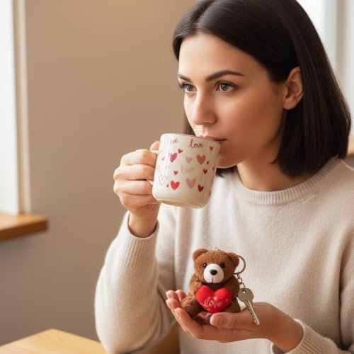 Ayıcık Peluş Anahtarlıklı Porselen Kupa Seti - 380 ml Kutulu Hediye - 4 Farklı Modelden Biri (Sürpriz/Asorti) - Sevimli Ayı Figürlü Bardak ve Anahtarlık - Görsel 3