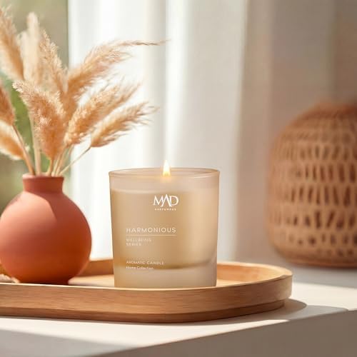 Alternative view of Mad Wellbeing Harmonious 200 Gr Mum – Lavanta, Mür ve Amber ile Sakinlik ve İçsel Denge