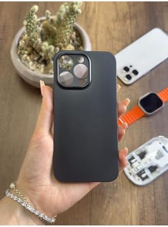 Süper İnce Mat Ultra Thin Silikon Kılıf Siyah iPhone 13 Pro ile uyumlu