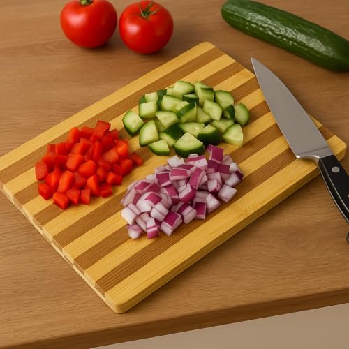 Bambu Kesme Tahtası – 26x36 cm Metal Kulplu Doğal Ahşap Kesim Panosu, Sebze ve Et Kesme Tahtası, Çizilmez, Hijyenik ve Dayanıklı - Görsel 3