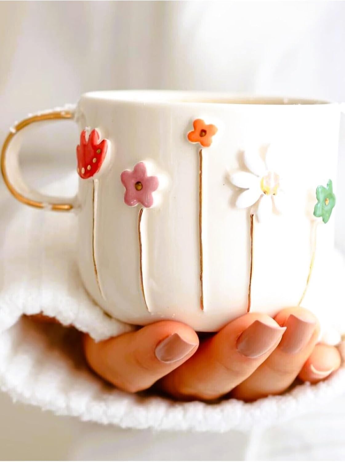 El Yapımı Bahar Çiçekleri Kabartmalı Kupa 24 Ayar Altın Dekorlu 300 Ml Mug Spring Flower - Görsel 3