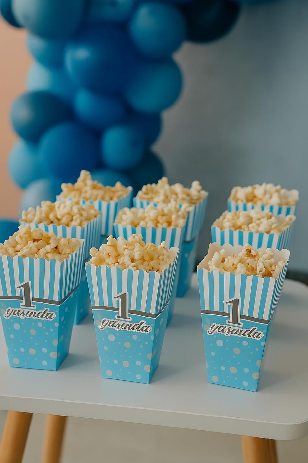 1 Yaş Erkek Doğum Günü Mavi Popcorn Mısır Kutusu – 8 Adet Mısır Kutusu Parti Süsleme ve Sunum Kutusu - Görsel 2