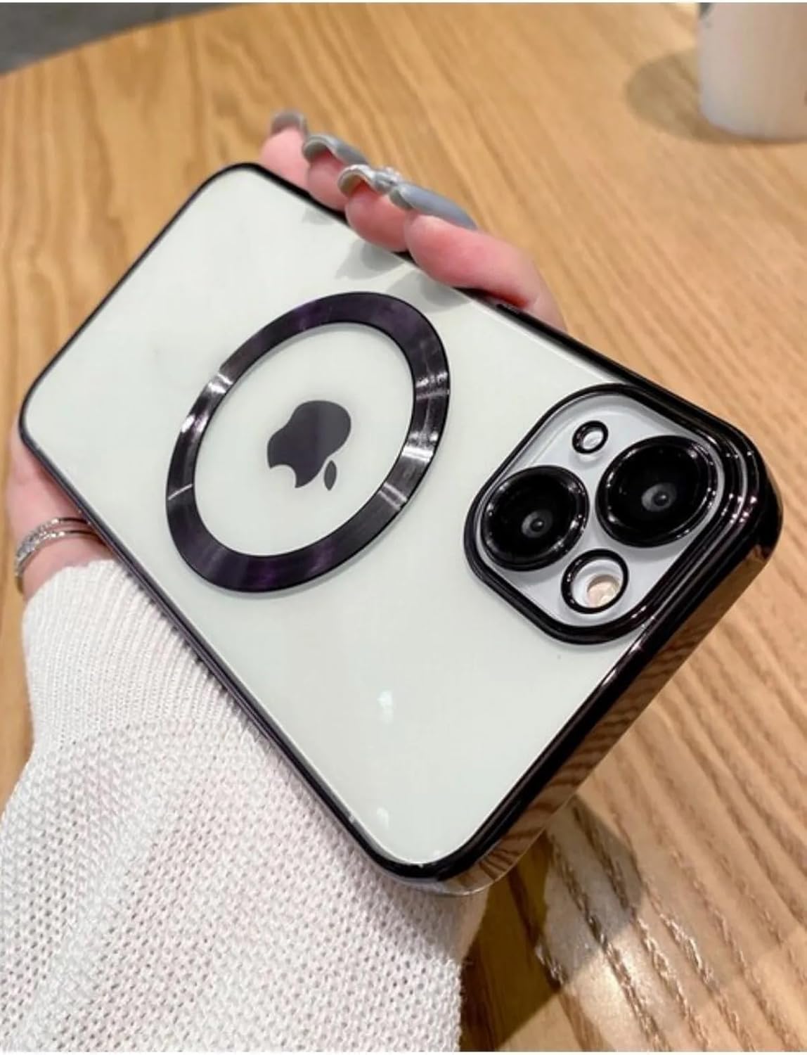 Alternative view of & AKSESUAR iPhone 15 Plus ile Uyumlu Laser Şeffaf Parlak Arka Yüzey Ve Logo Detaylı Kenarları Silikon Yapıya Sahip Lens Koruyuculu Kılıf (Siyah)
